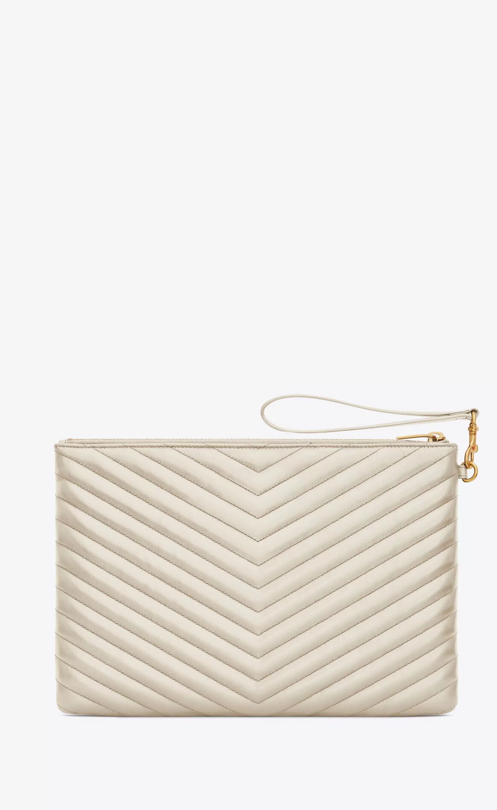 Women Saint Laurent pouches^CASSANDRE MATELASSÉ Tablet Pouch In Quilted Leather | | YSL.com
