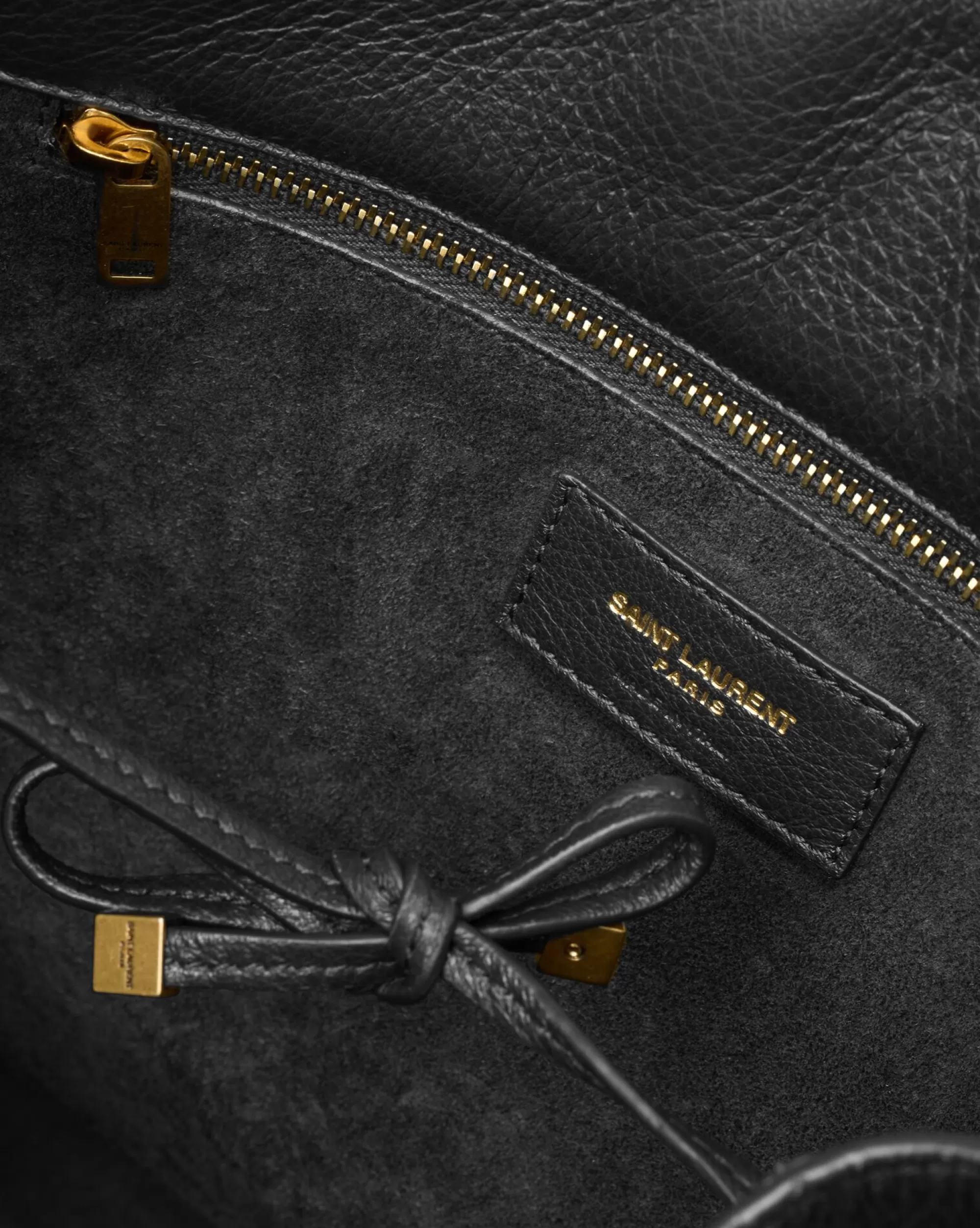 Women Saint Laurent TOTES AND SHOPPINGS | SHOULDER BAGS^LE 5 À 7 Bea In Grained Leather | | YSL.com