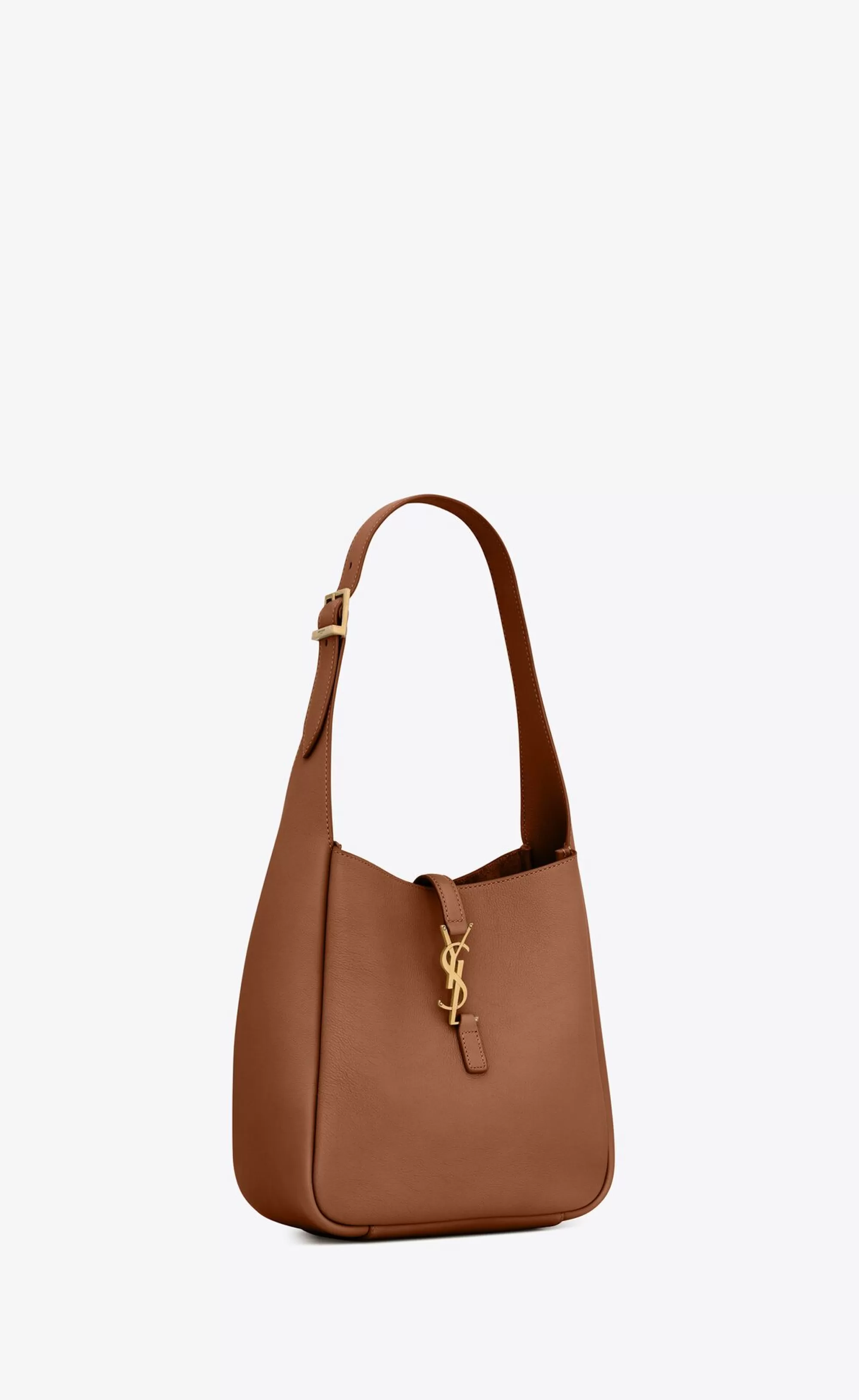 Women Saint Laurent HOBOS AND BUCKETS | LE 5 à 7^LE 5 À 7 SUPPLE SMALL IN GRAINED LEATHER | | YSL.com