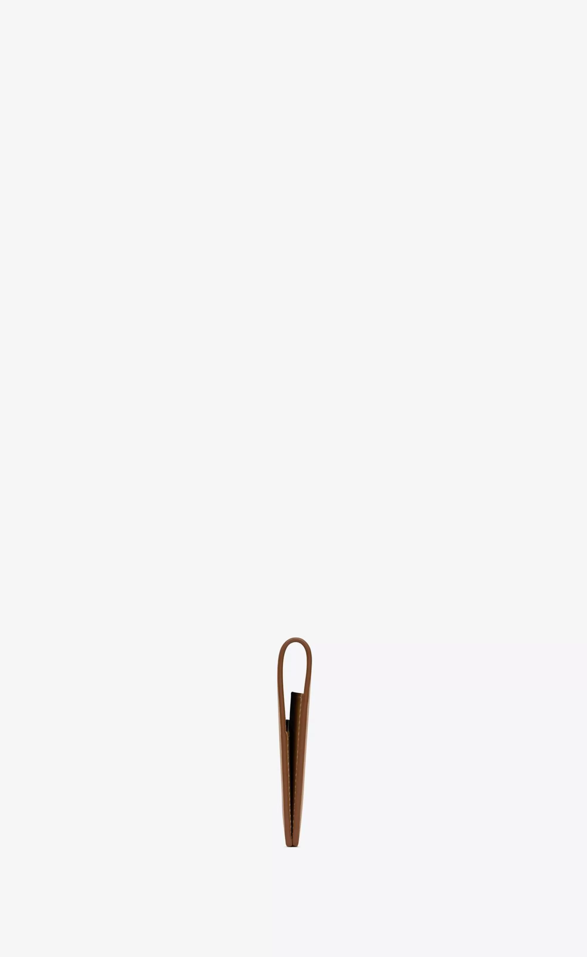 Saint Laurent OTHER ACCESSORIES^ Passport Case In Vegetable-tanned Leather | | YSL.com