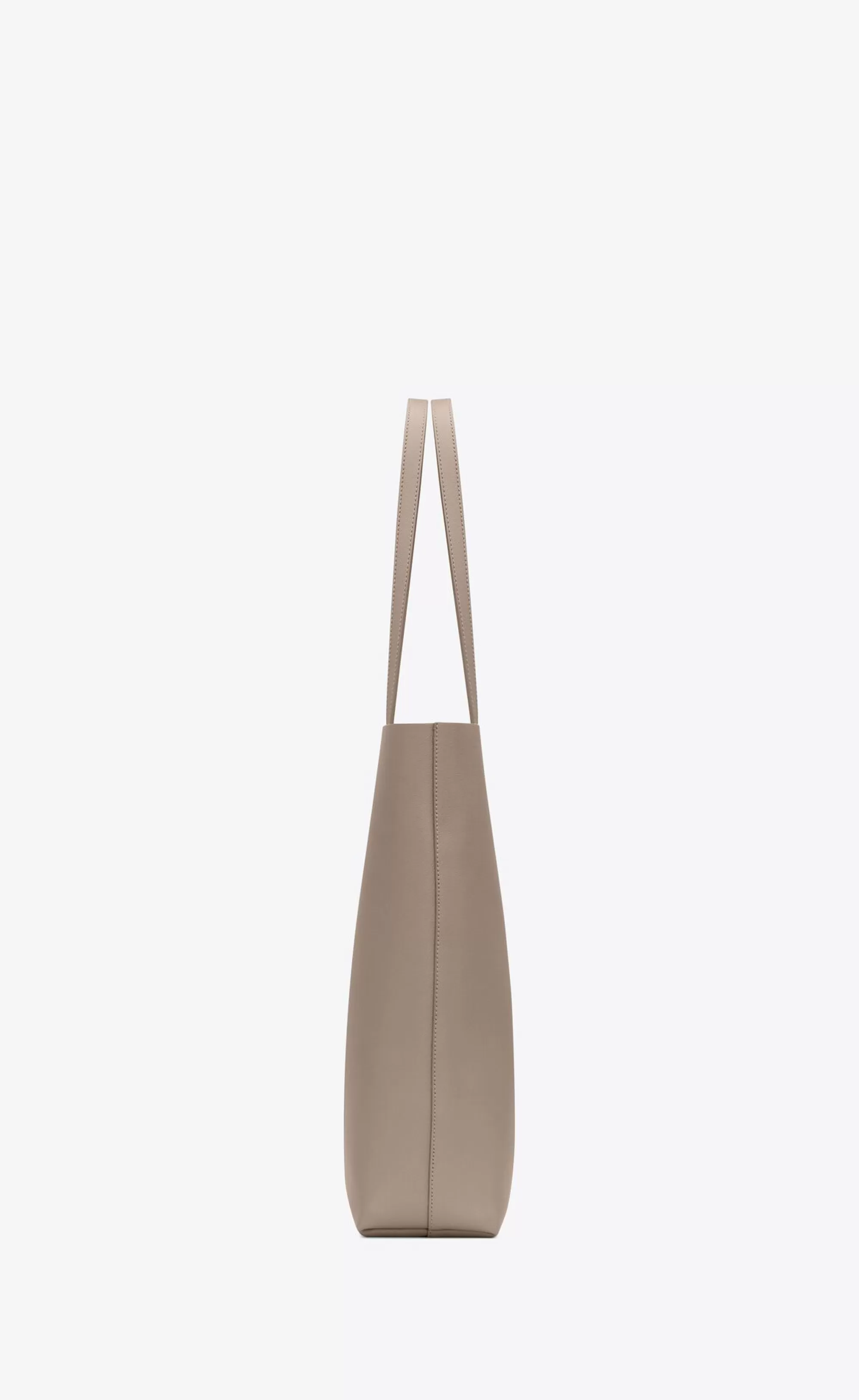 Women Saint Laurent TOTES AND SHOPPINGS^SHOPPING IN LEATHER | | YSL.com