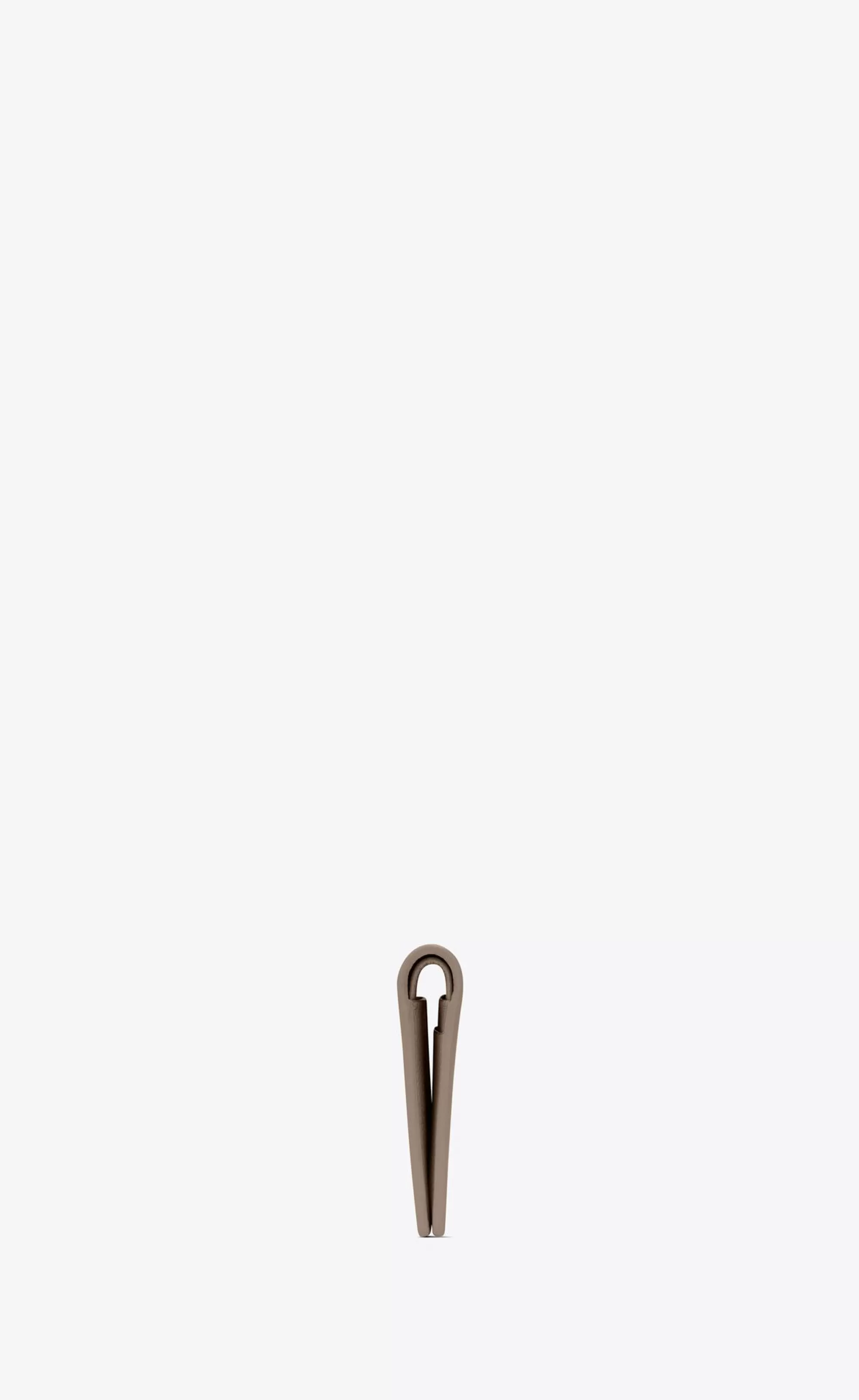 Saint Laurent CARD CASES^TINY CASSANDRE CREDIT CARD WALLET IN GRAINED LEATHER | | YSL.com